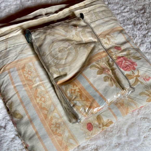 Aubusson Lambert Stripe King Sheet Set - Picture 4 of 4